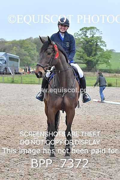 BPP_7372 - CLASS 9 FRI  Senior Newcomers/ 1.10m Open