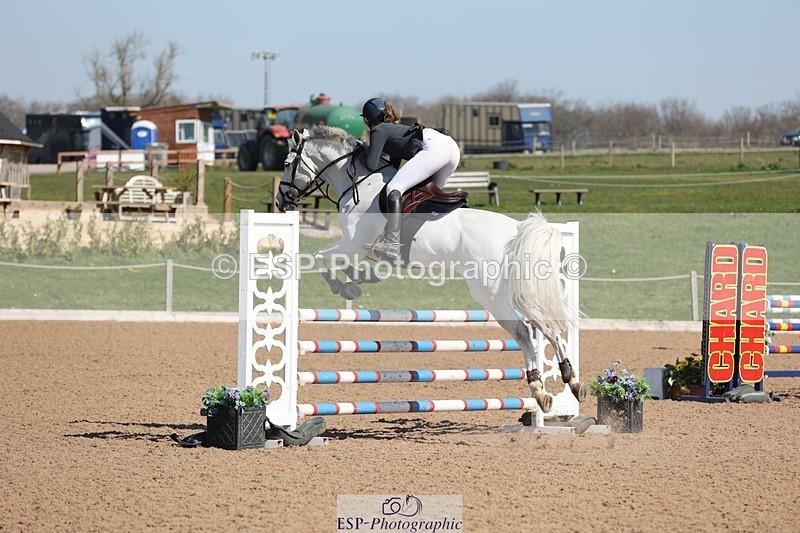 250402-120316-00475 - Cls 4 Newcomers and 1.10m Open