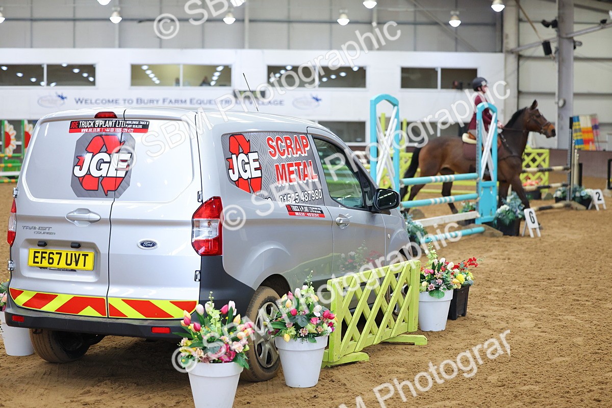 SBM_009838 - Class 21 - Nupafeed Supplements Senior Discovery/ 1m Open - First Round (1.00m)