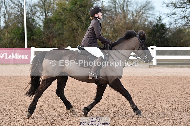 240210A-092552-00291 - Cls 1 Pony Intro 70cm