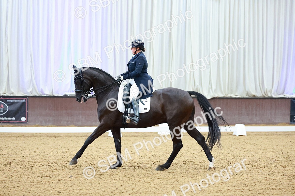SBM_007724 - Class 9 - FEI INT II - 16.54.17.57