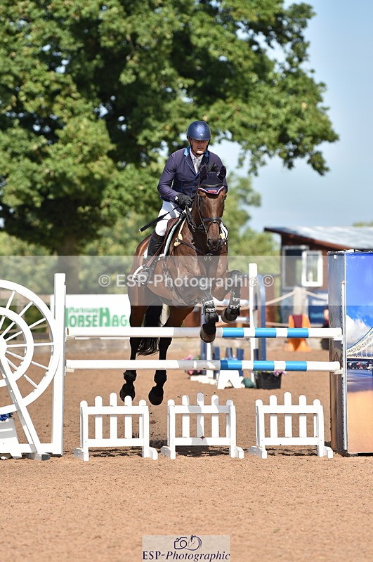230810A-105946-00769 - Cls 9 Foxhunter
