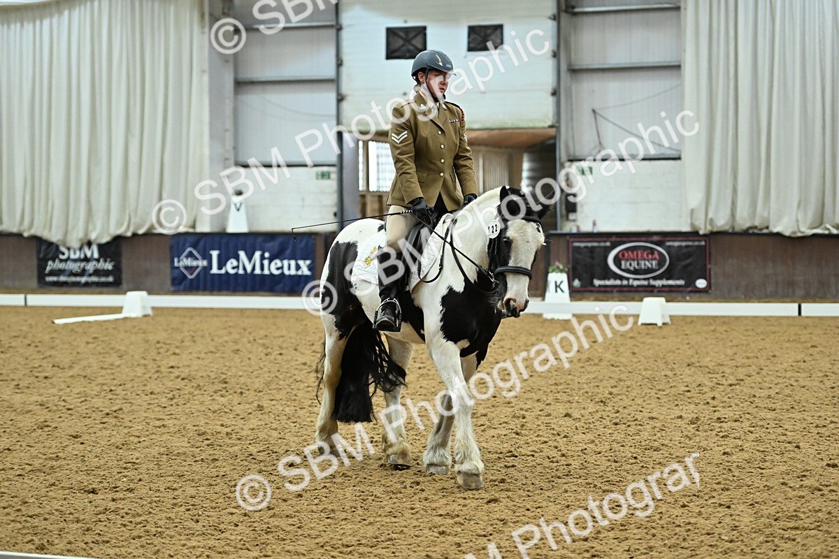 SBM_007378 - Class 81 - Novice 3