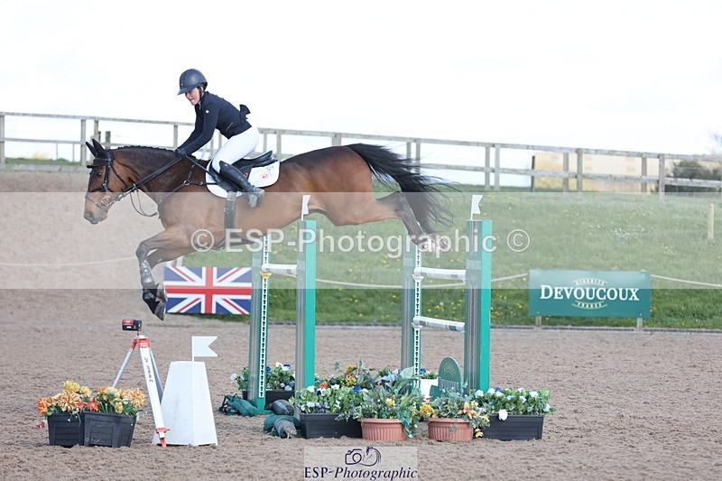 240419A-161529-09261 - Cls 10, 2 Star Big Tour 145cm  15.45 to 16.35 break