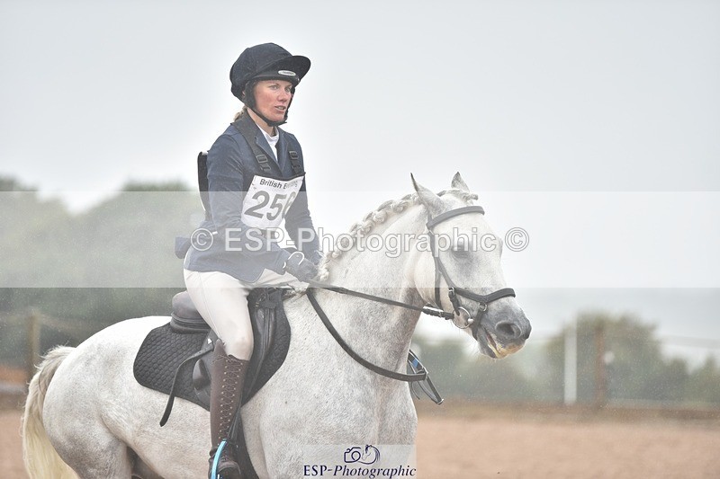 250830-140122-03421 - F-256-Emma.Turner