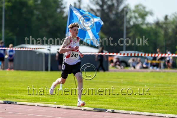 West25Sat-928528 - Track Male