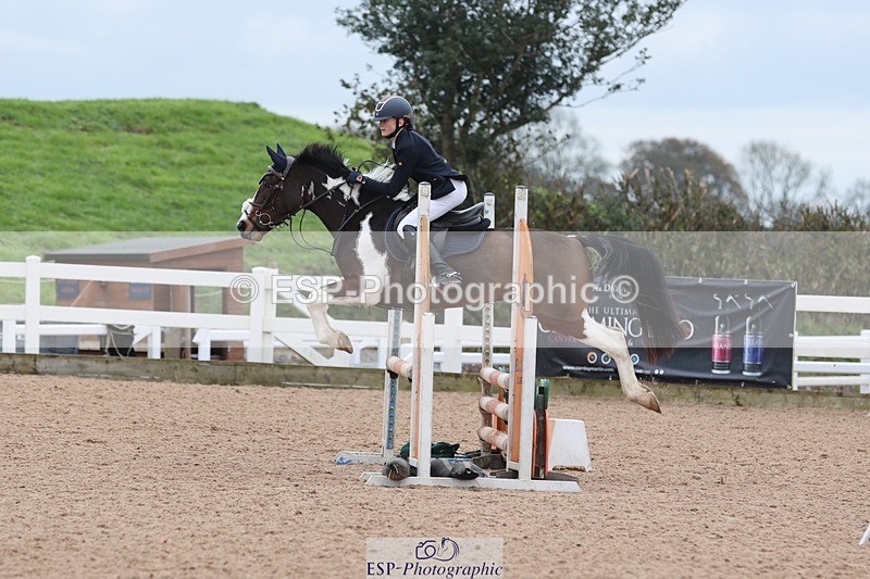 241116X-101726-00807 - Cls 08 Pony Winter Nov Champs