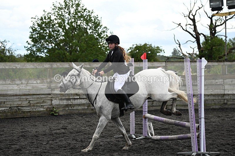 WJ6_0125 - Class 13 Novice 60cm