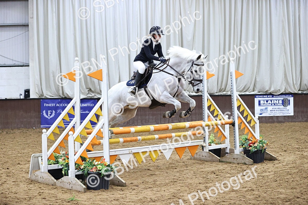 SBM_010146 - Class 11 - Pony Intro 90cm Open