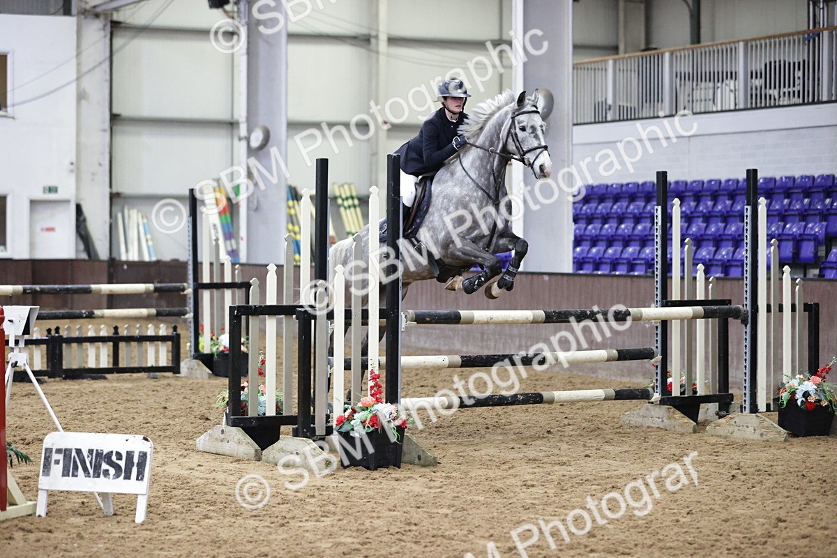 SBM_000917 - Class 3 - Nupafeed Supplements Senior Discovery/ 1m Open