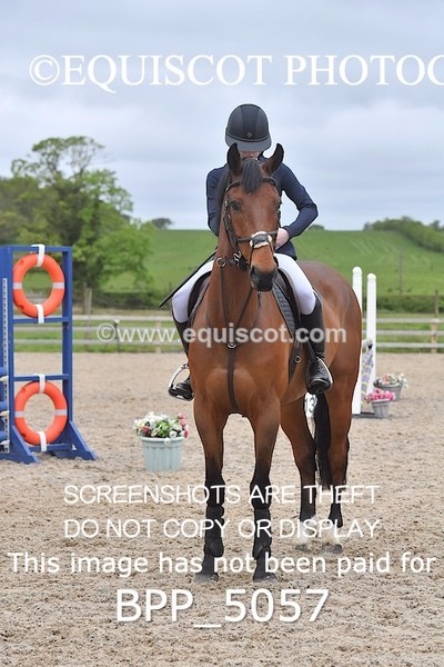 BPP_5057 - CLASS 24 SUN Senior BritiNovice/ 90cm Open