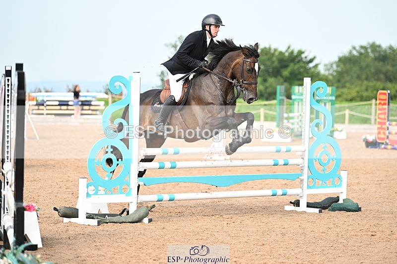 240801A-094500-01099 - Cls 1 British Novice and 90cm Open