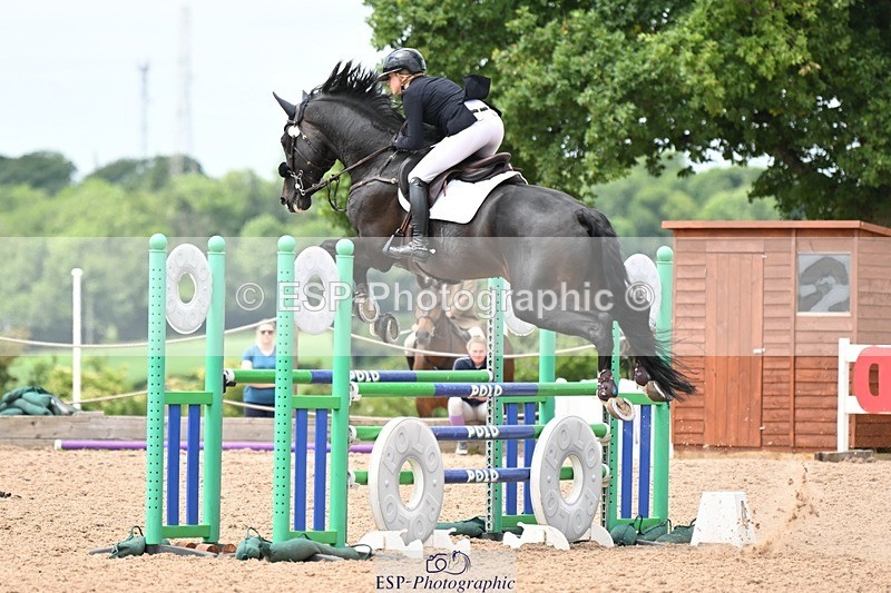 250611-132337-00675 - Cls 4 Snr Newcomers & 1.10m Open