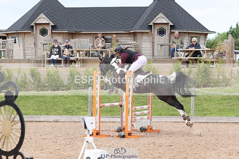 250525-150933-08772 - Cls 31 Snr 90cm Derby
