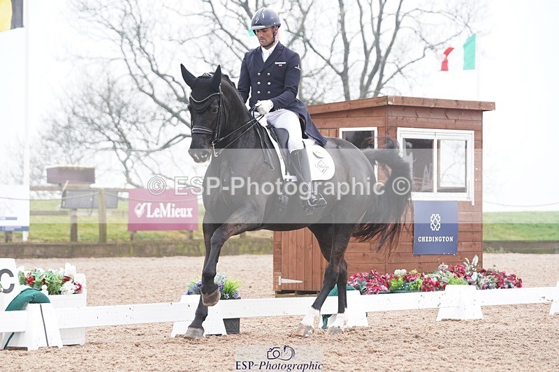 250404-092848-04046 - 022-Jezz.Palmer-Romanno.Weltino