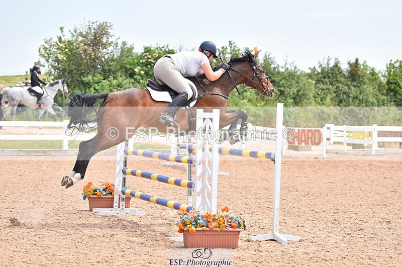 230609A-135842-01350 - Cls 12 1.05m Amateur Qualifier