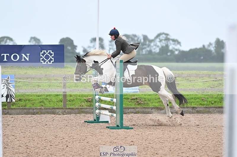 240813-175131-00519 - Classes 5 A&B & 6 80cm