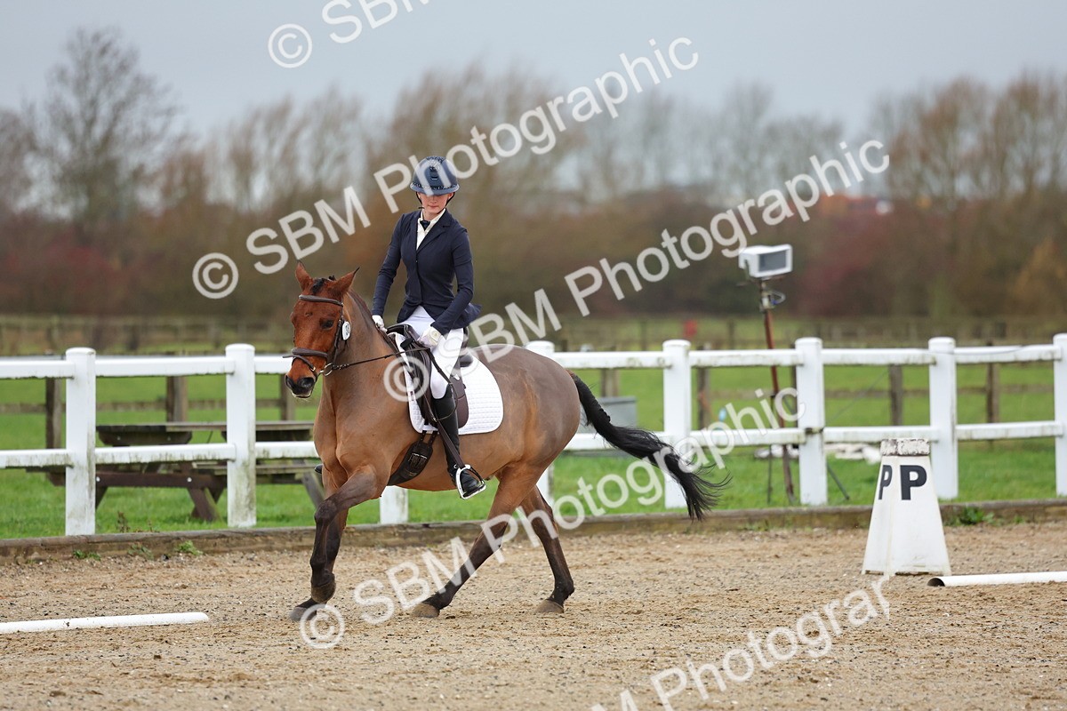 SBM_003066 - Class 6 - Novice 4