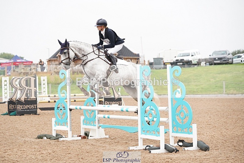 240901A-142930-10038 - 512-Jessica.Long-LADY.GREY