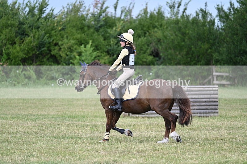 WJ7_4895 - 60cm XC Time 09:58 to 10:16