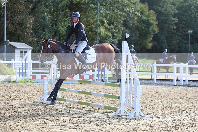 3E7A5174 - Class 9: 80cm Senior