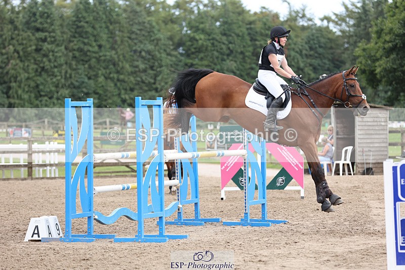 240804-163135-16912 - 706-Sharon_Kellaway-OBERON_XII