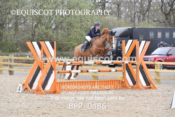 BPP_0486 - CLASS 4 FRI Senior Newcomers/ 1.10m Open