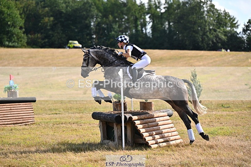 250803A-165355-16878 - R-803-Harriet.Tilling-DAROG'S.DANCER