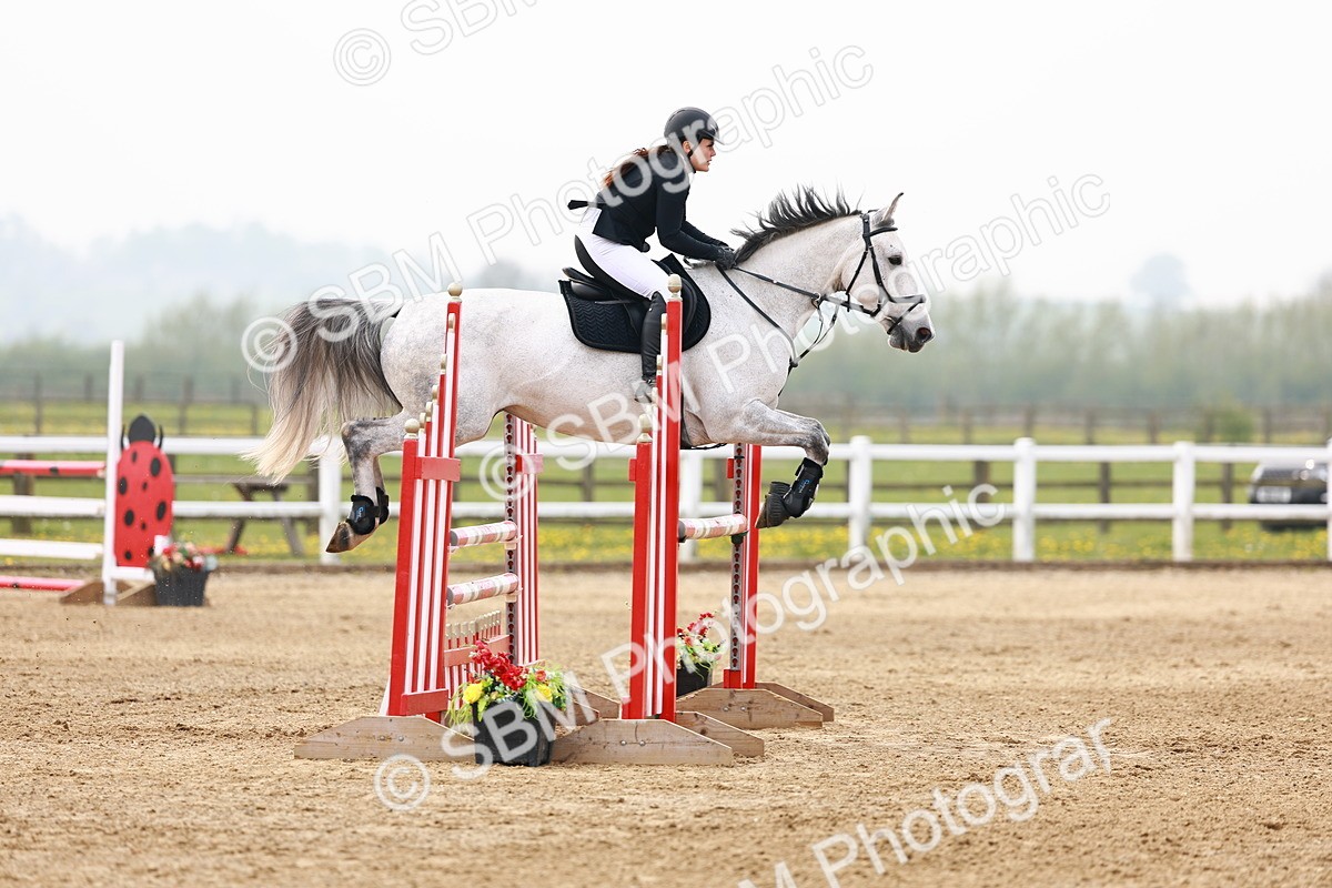  - Class 18 - Senior Newcomers - 1.10m