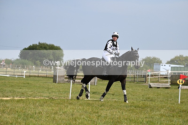 WJ6_1156 - 60cm XC Time 12:34 to 12:54