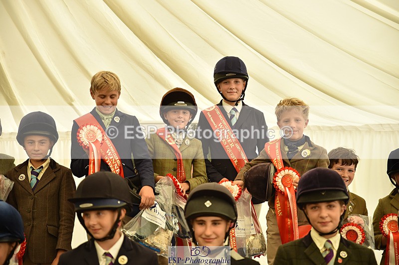 240824X-144000-30099 - D70 and 70cm SJ Presentations