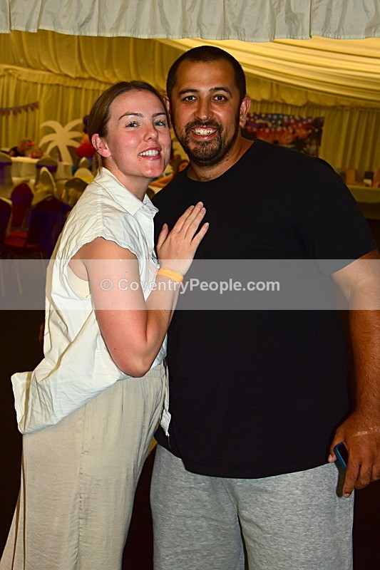 CON-164 - Joey and Ella