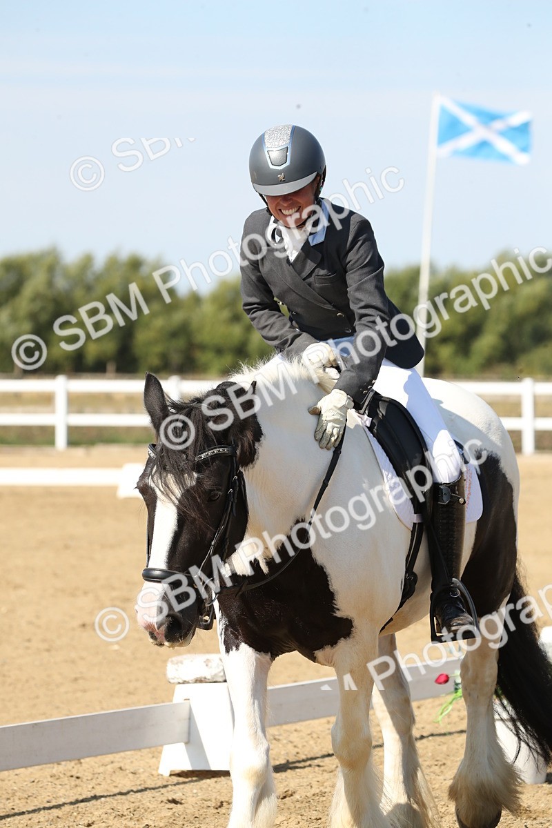 SBM_004188 - Class 11 - Novice 5 - 10.24-11.20