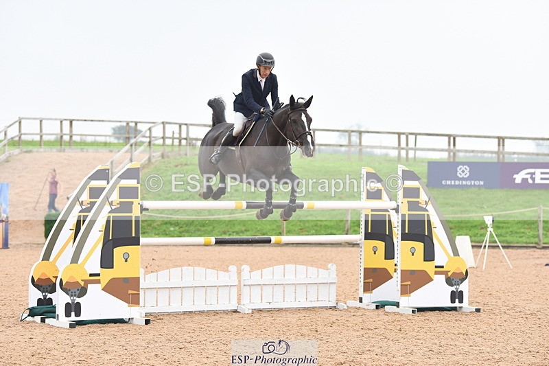 230916A-143310-05296 - Cls 17 National 1.40m