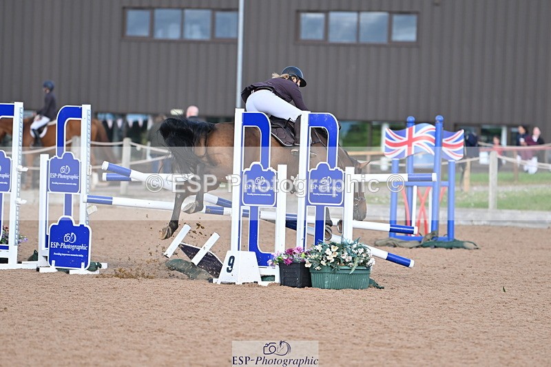 231014A-110314-04290 - Cls 18 Newcomers & 1.10m Open