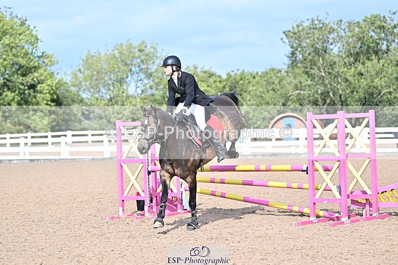 241004A-115953-01757 - Fri 08 85cm Amateur Quals