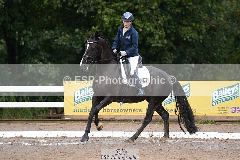 250907-105821-05937 - 039-Claire.RandallUndeclared