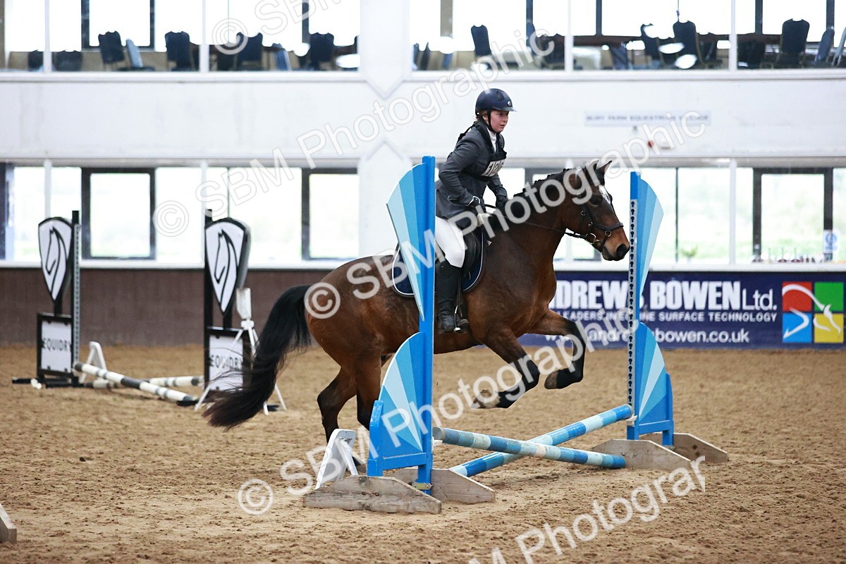 SBM_000107 - Class 1 - Cross Pole Jumping 30cm 40cm