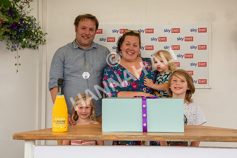 240724-Race 4-Swinging Eddie-9175 - Race 4