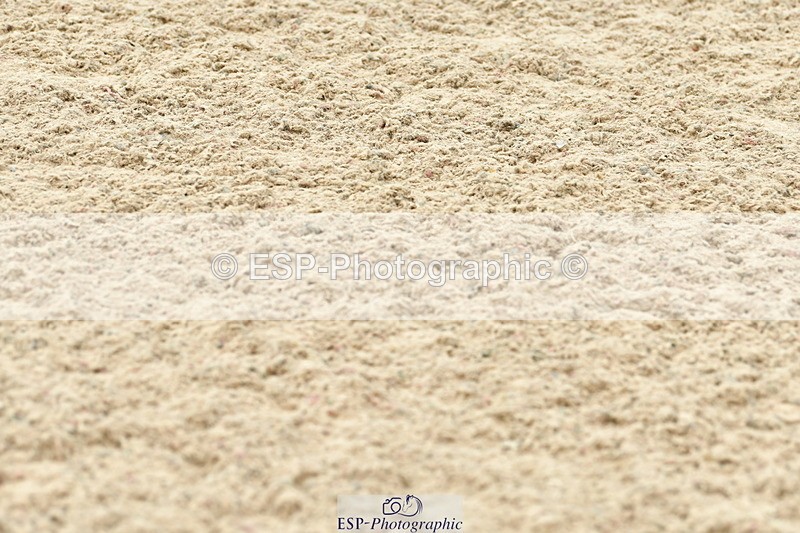 230721A-144150-07053 - Cls 22, 1 Star Gold 1.30m