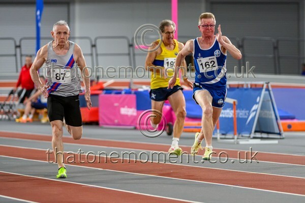 MastRelay26-929016 - Masters Set One