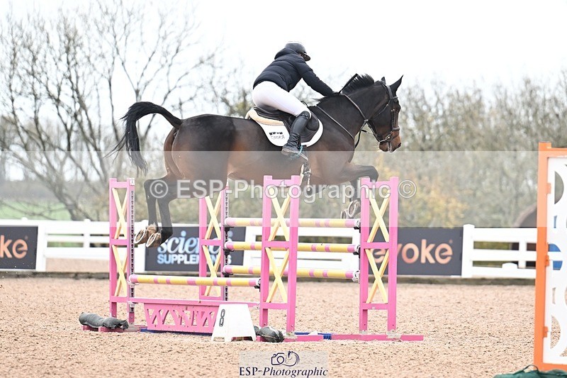 251105-141251-00811 - Cls 06 Fox & 1.20m