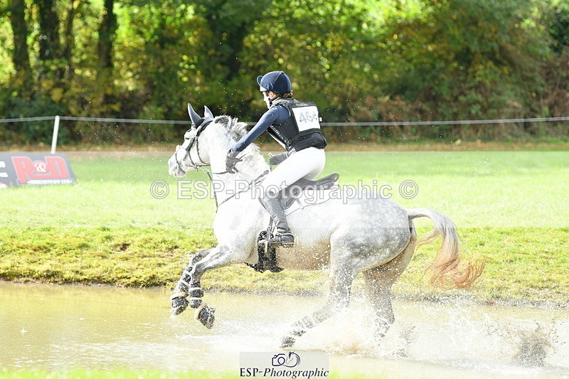 251025A-131709-19936 - F-464-Sophie.Aldrich