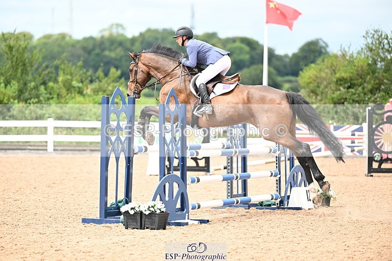 240802A-124905-04389 - Cls 24 95cm Amateur Qualifier