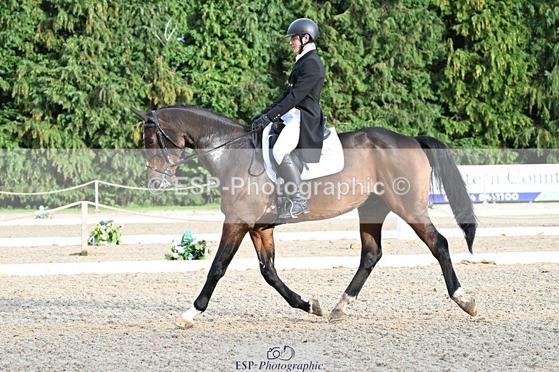 231019-164040-05391 - 071-BALLYVOGUE.OLYMPIC.VIEW-Duncan.Morgan-DR