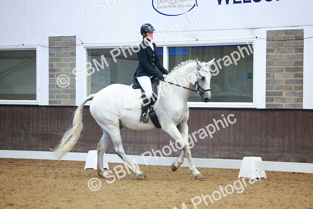 0B8A9140 - Class 6 - Novice 3