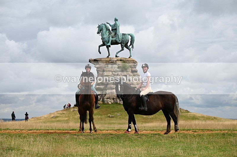 DSC_4367 - Time at Statue 09:50 to 11:09