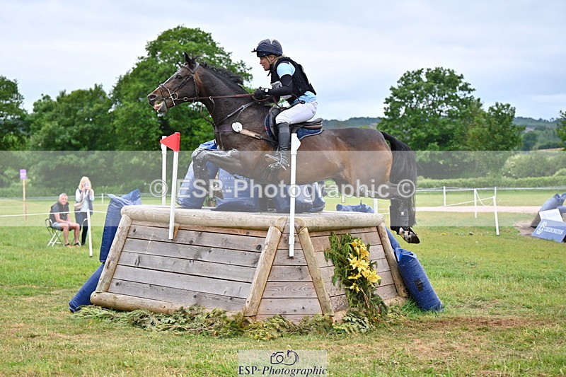 250524A-120807-10100 - B-314-Katey.Cuthbertson-INCOGNITO.IV