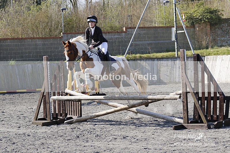 _EST0388 - Bourne Valley Riding Club Winter Showjumping 27/03/22