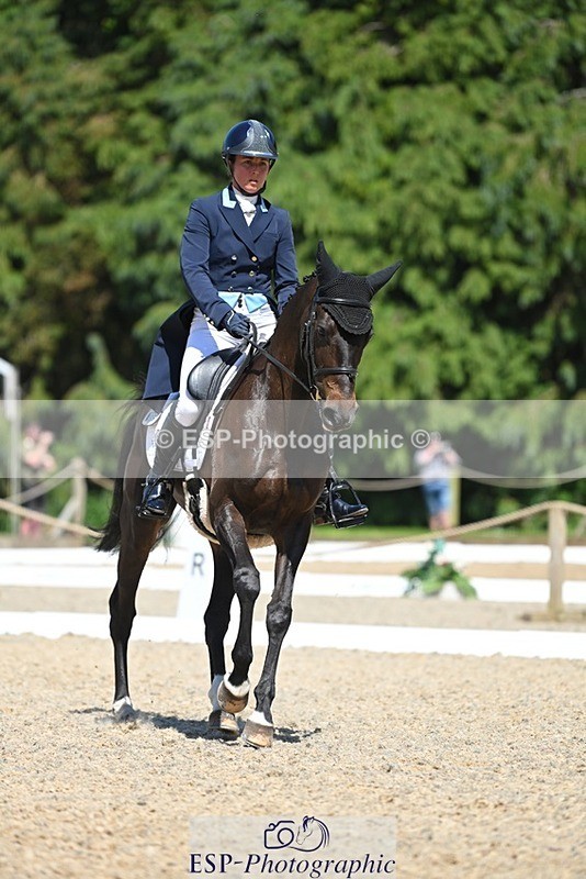 230526-145124-07029 - 485-OPPOSITION_HERALDIK_GIRL-Kirsty_Chabert-DR